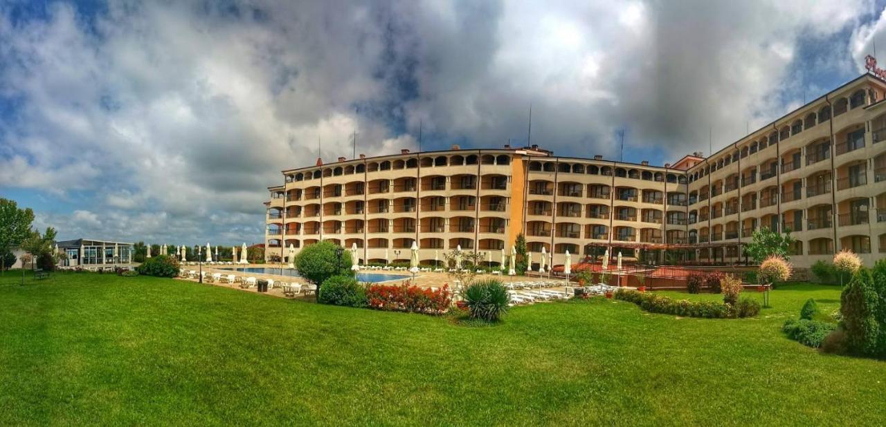 Aparthotel Regina Mare Tsarevo Dış mekan fotoğraf