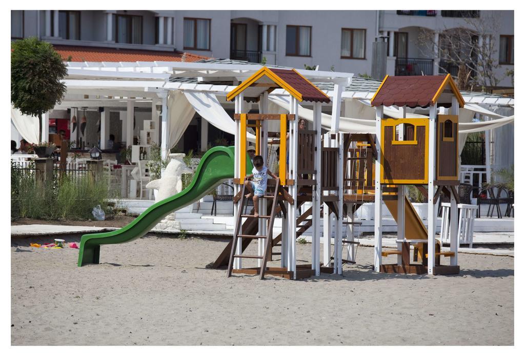 Aparthotel Regina Mare Tsarevo Dış mekan fotoğraf