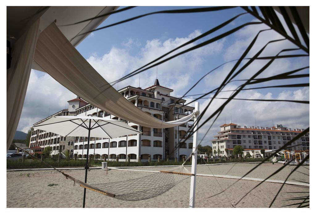 Aparthotel Regina Mare Tsarevo Dış mekan fotoğraf