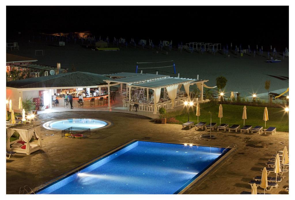 Aparthotel Regina Mare Tsarevo Dış mekan fotoğraf