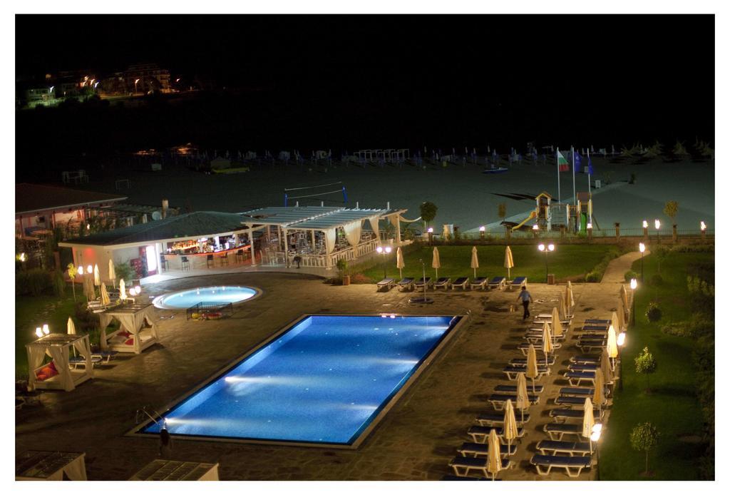 Aparthotel Regina Mare Tsarevo Dış mekan fotoğraf