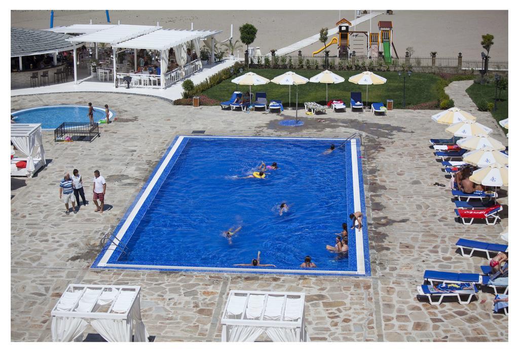 Aparthotel Regina Mare Tsarevo Dış mekan fotoğraf