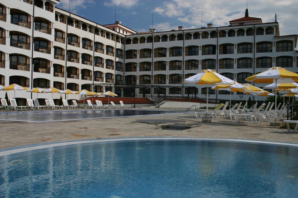 Aparthotel Regina Mare Tsarevo Dış mekan fotoğraf