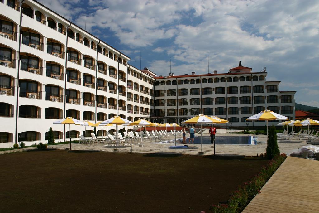 Aparthotel Regina Mare Tsarevo Dış mekan fotoğraf