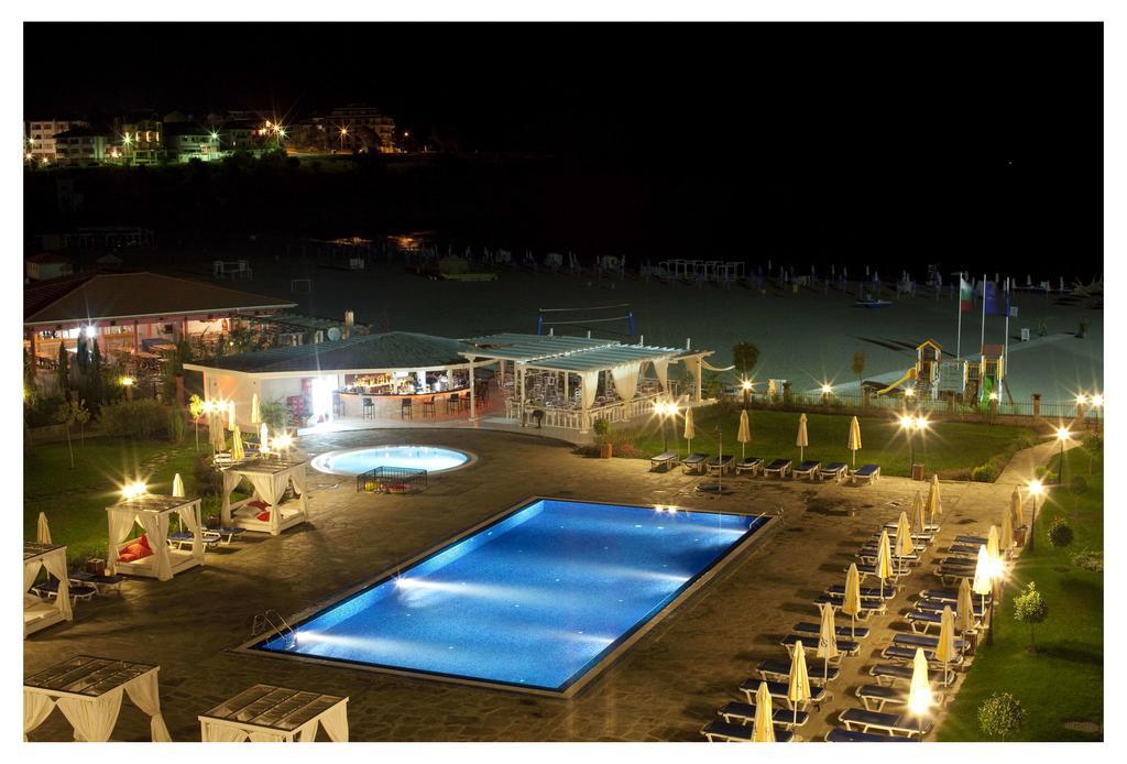 Aparthotel Regina Mare Tsarevo Dış mekan fotoğraf
